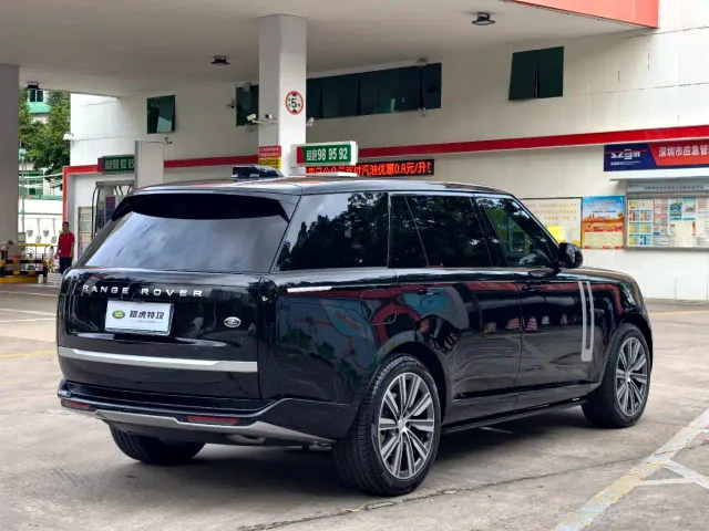 Land Rover Range Rover — Фото автомобиля 10