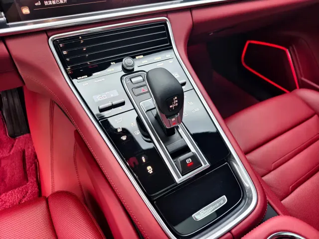 Porsche Panamera — Фото автомобиля 7