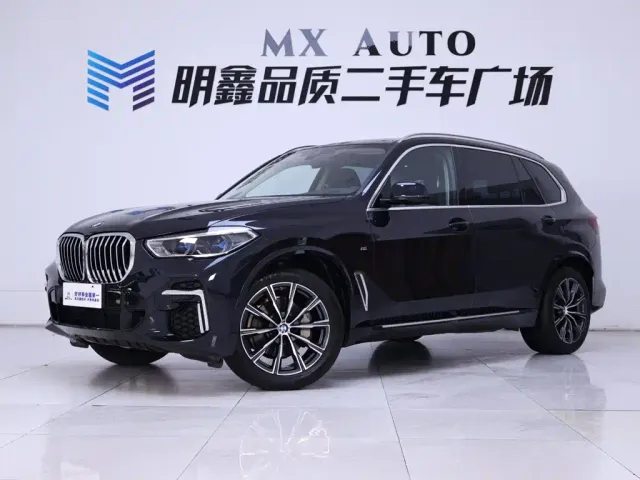 BMW X5 — Фото автомобиля 2