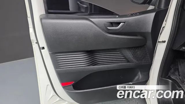 Hyundai Staria Staria Карго 3 места — Фото автомобиля 24