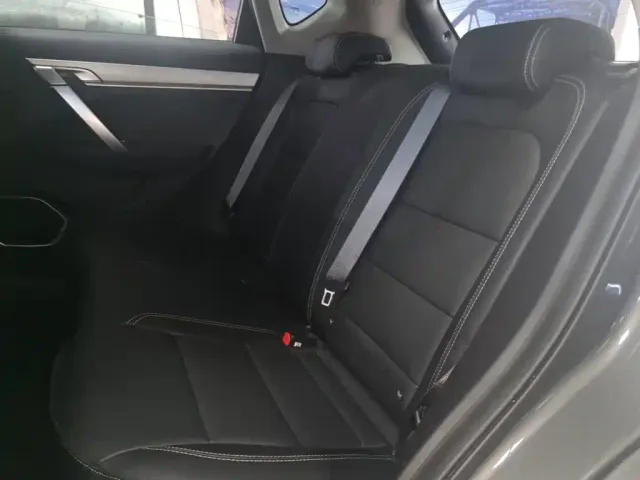 Geely Binyue — Фото автомобиля 16