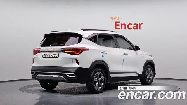 Kia Seltos Seltos Бензин 1.6 турбо 2WD — Фото автомобиля 2