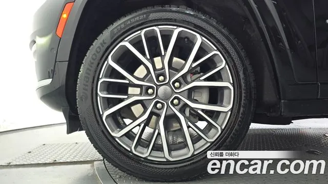 Jeep Cherokee WL — Фото автомобиля 5