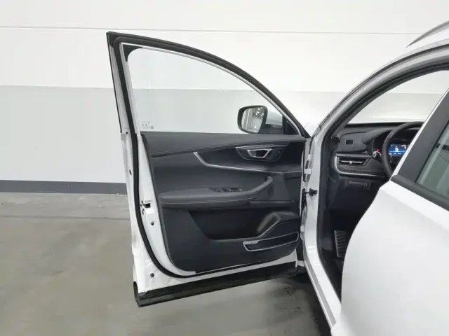 Chery Tiggo 8 — Фото автомобиля 8