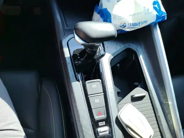 Geely Xingrui — Фото автомобиля 13