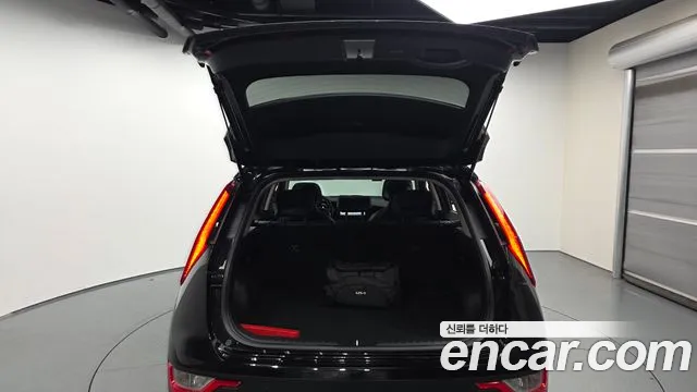 Kia Niro Niro (New) — Фото автомобиля 26