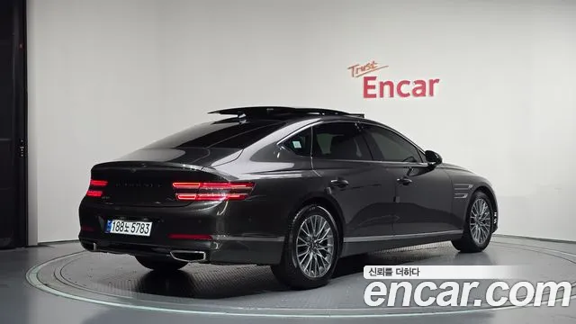Genesis G80 RG3 — Фото автомобиля 2