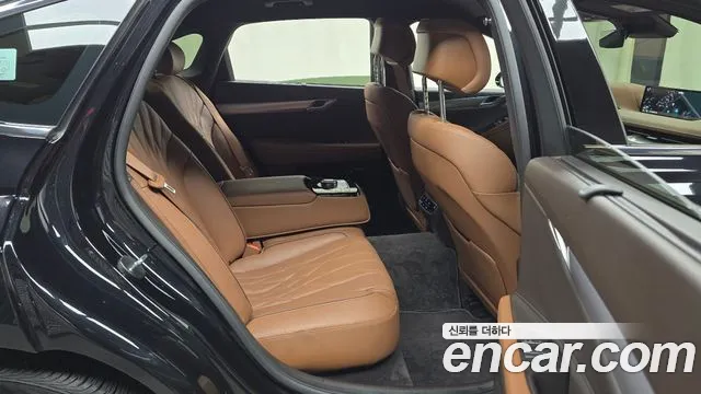 Genesis G80 RG3 — Фото автомобиля 17