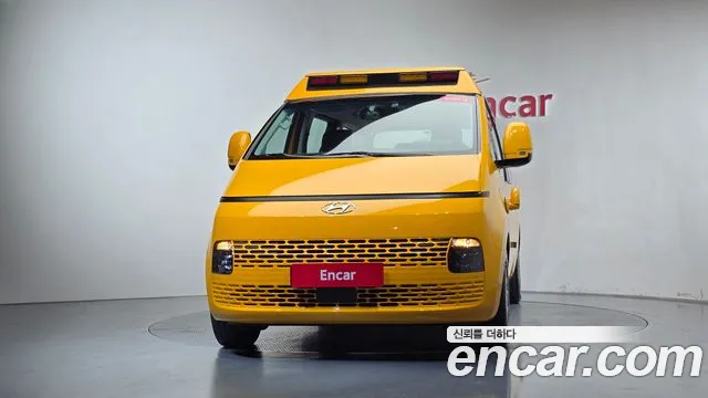 Hyundai Staria — Фото автомобиля 3
