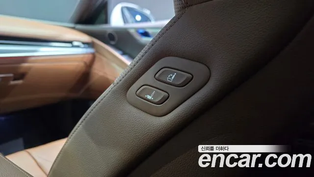 Genesis G80 Бензин 2.5 турбо AWD — Фото автомобиля 21