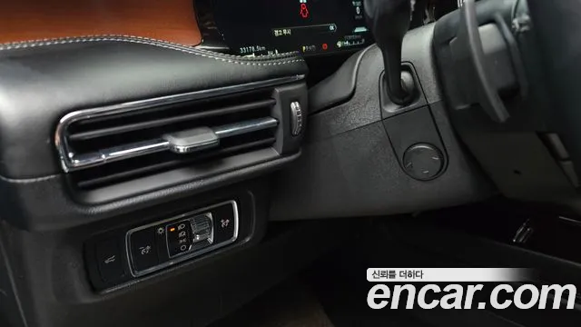 Lincoln Corsair Corsair 2.0 Reserve AWD — Фото автомобиля 20