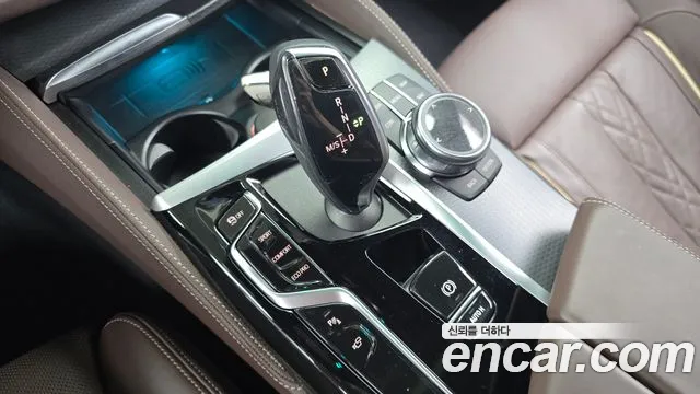 BMW 5-Series 5 серия (G30) 523d M Sport — Фото автомобиля 9