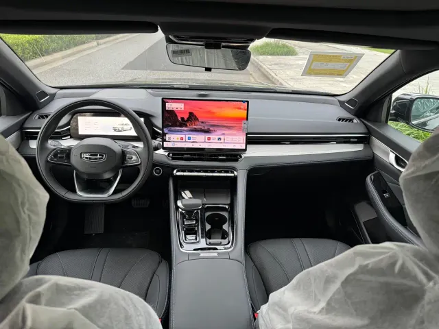 Geely Xingrui — Фото автомобиля 11
