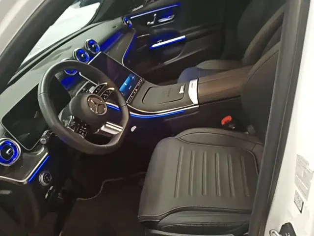 Mercedes-Benz C-Class — Фото автомобиля 14
