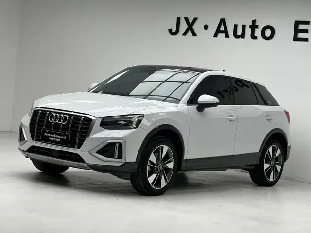 Фотография автомобиля — Audi Q2L