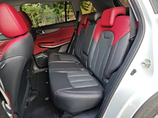 Changan CS75 — Фото автомобиля 16