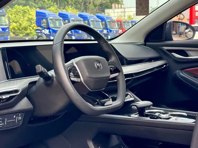 Changan Eado — Фото автомобиля 7