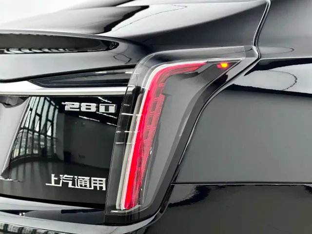 Cadillac CT6 — Фото автомобиля 17