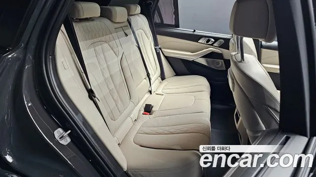 BMW X5 — Фото автомобиля 9
