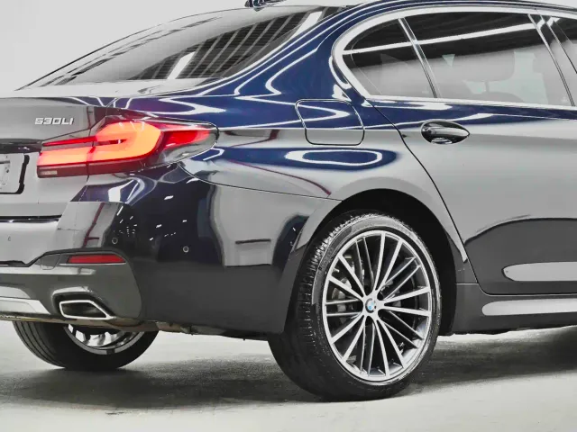 BMW 5 Series — Фото автомобиля 24