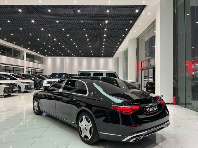 Mercedes-Benz Maybach S-Class — Фото автомобиля 16