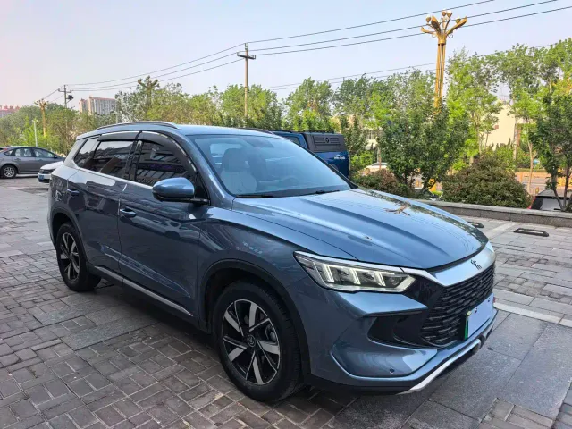 BYD Song Pro — Фото автомобиля 3