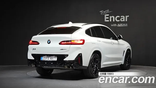 Фотография автомобиля — BMW X4 G02