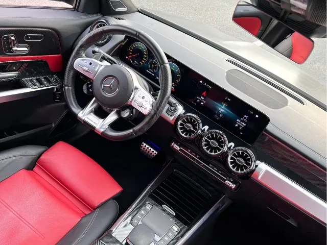 Mercedes-Benz GLB AMG — Фото автомобиля 11