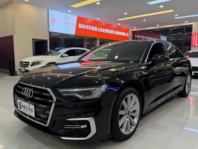 Фотография автомобиля — Audi A6L