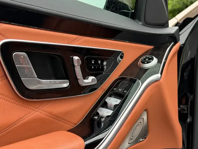 Mercedes-Benz Maybach S-Class — Фото автомобиля 11