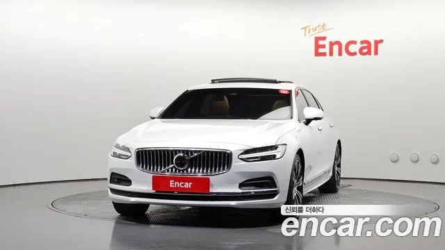 Вольво S90 — Фото автомобиля 3