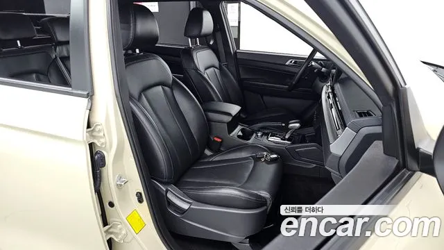 KG_Mobility_Ssangyong Rexton Новый Rexton Sport Khan Дизель 2.2 4WD — Фото автомобиля 12