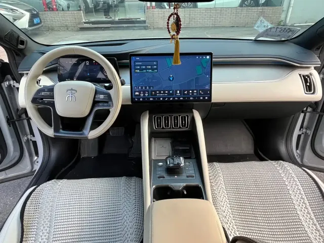 BYD Song L EV — Фото автомобиля 12