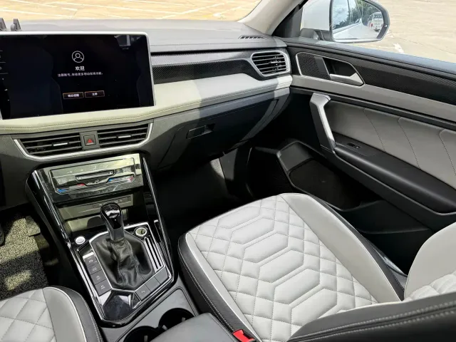 Volkswagen Tayron — Фото автомобиля 14