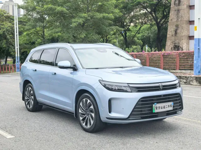 Aito M7 — Фото автомобиля 3