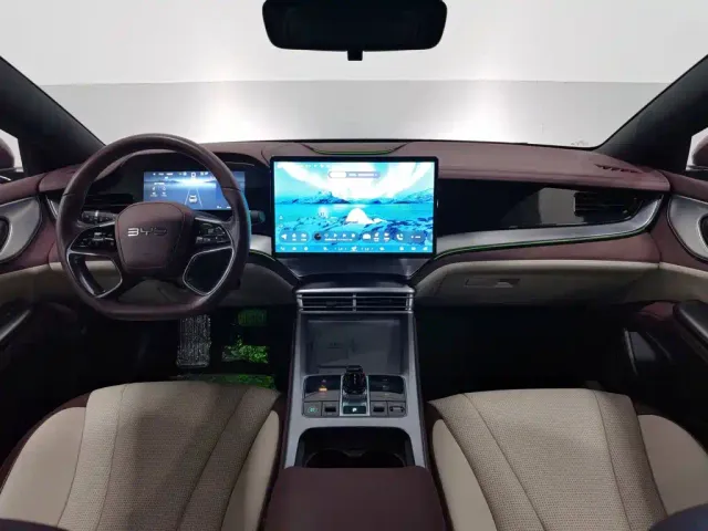 BYD Seal 07 DM-i — Фото автомобиля 5