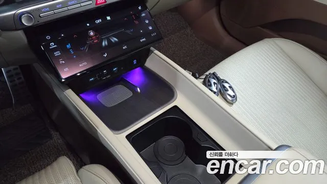 Hyundai Grandeur GN7 — Фото автомобиля 12