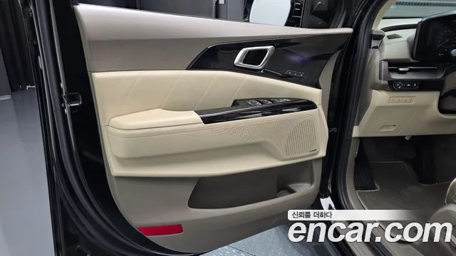 Kia Carnival 4th Gen — Фото автомобиля 14