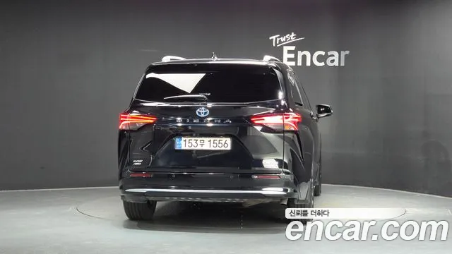 Toyota Sienna 4th Gen — Фото автомобиля 4