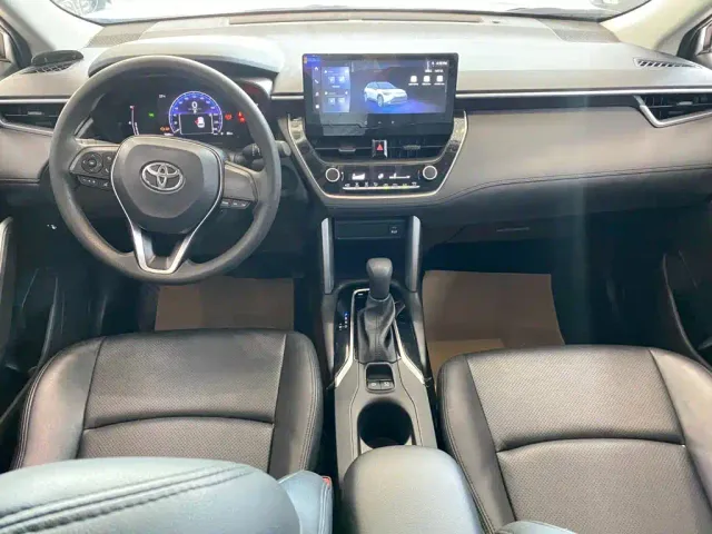 Toyota Frontlander — Фото автомобиля 10