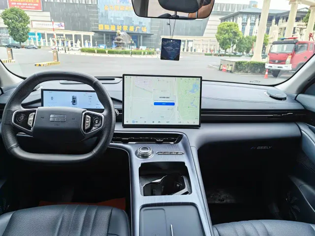 Geely Galaxy E5 — Фото автомобиля 14