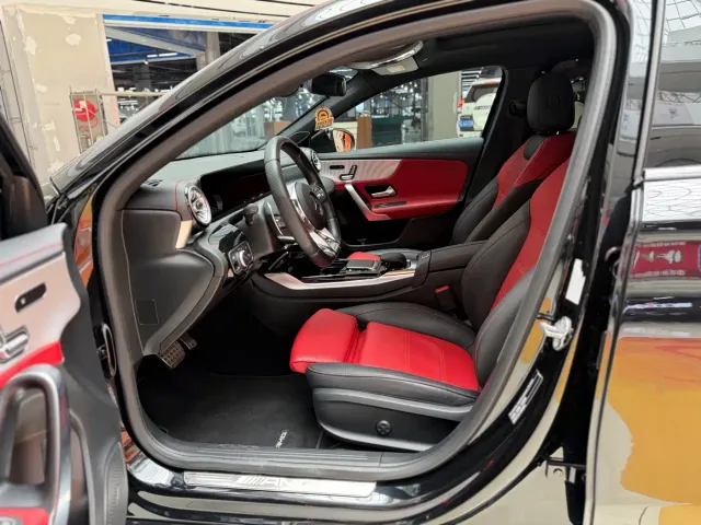 Mercedes-Benz A-Class AMG — Фото автомобиля 14