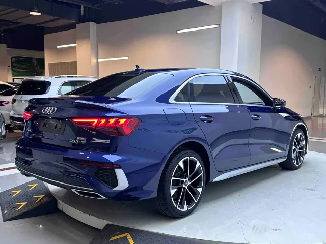 Audi A3 — Фото автомобиля 5