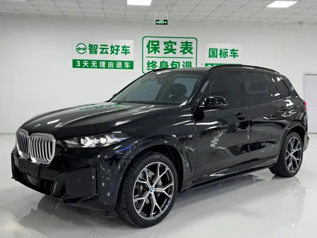 Фотография автомобиля — BMW X5