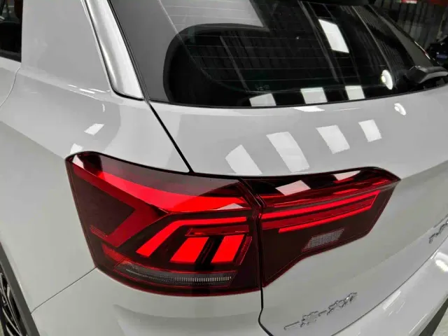Volkswagen T-Roc — Фото автомобиля 23