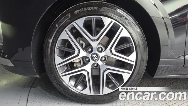 Hyundai Grandeur GN7 — Фото автомобиля 5