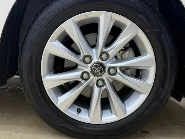 Toyota Corolla — Фото автомобиля 25