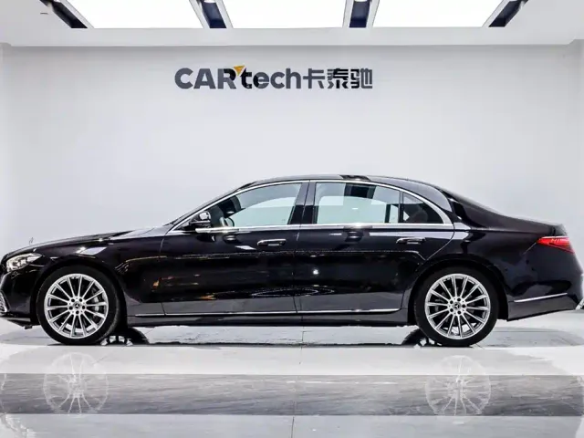 Mercedes-Benz S-Class — Фото автомобиля 3