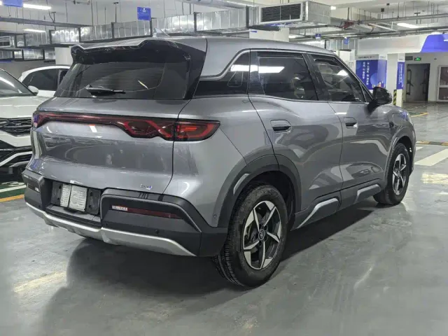 BYD Yuan UP — Фото автомобиля 6