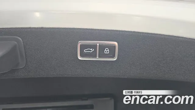Genesis G80 Бензин 2.5 турбо AWD — Фото автомобиля 29